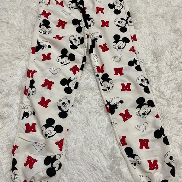 Mickey mouse jogger with 2 socks - Picture 3 of 5